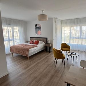 Studio met een King Size Bed